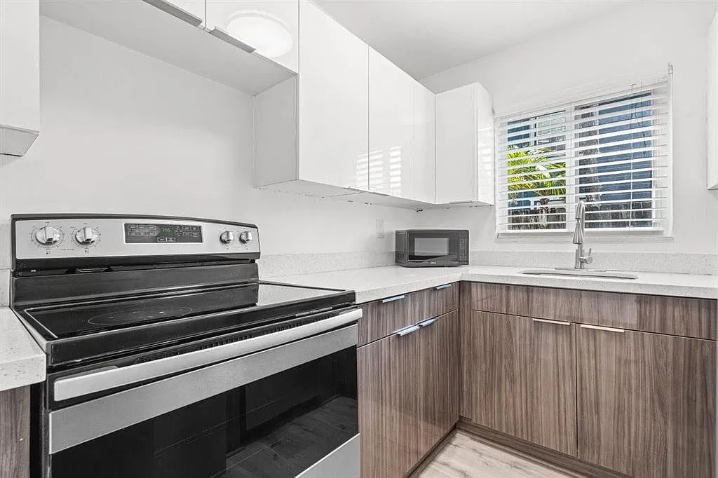 1 bed, 1.0 bath, 600 sqft, $1,900 — Photo 4