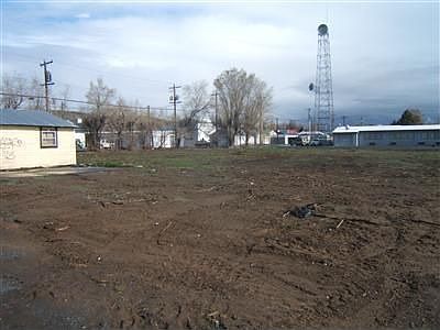 2nd image of 128 4th Ave NW
