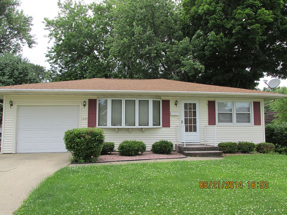 1st image of 1241 Linden Ave
