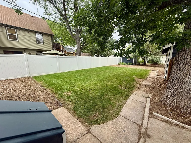460 W 4th St — Photo 19