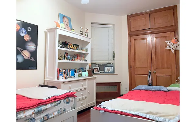 Rented by Douglas Elliman | media 25