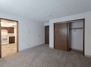 1535 F St #11, Lincoln, NE 68508