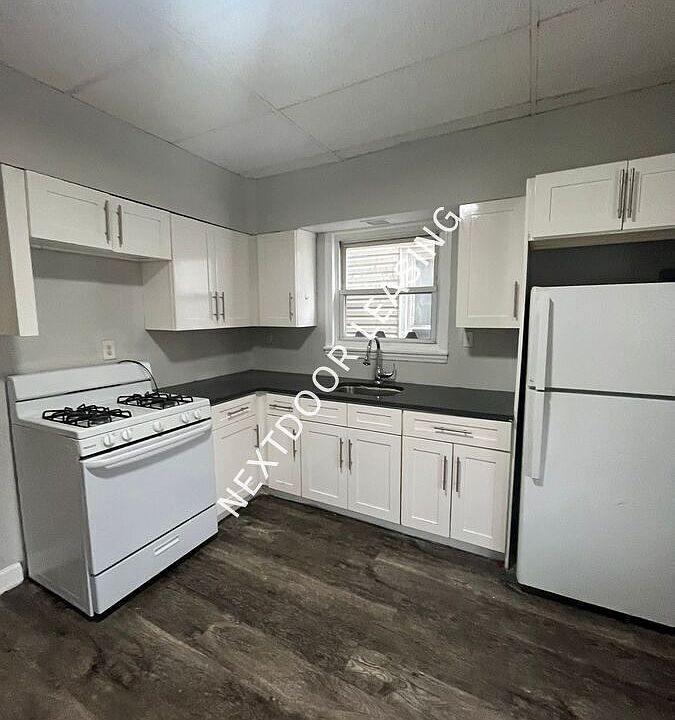 1st image of 127 Bidwell Ave #1M