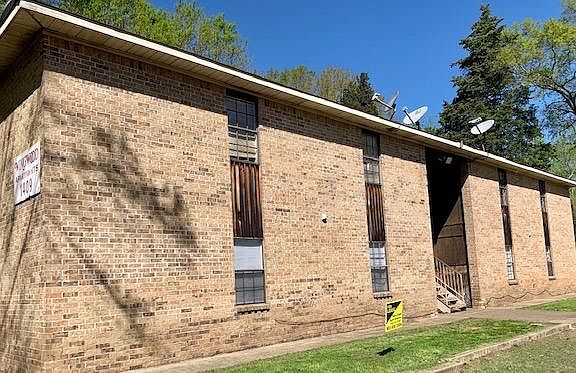 5th image of 1409 Wingwood Dr #G