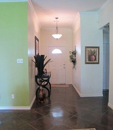 3rd image of 6208 Pelham Ct