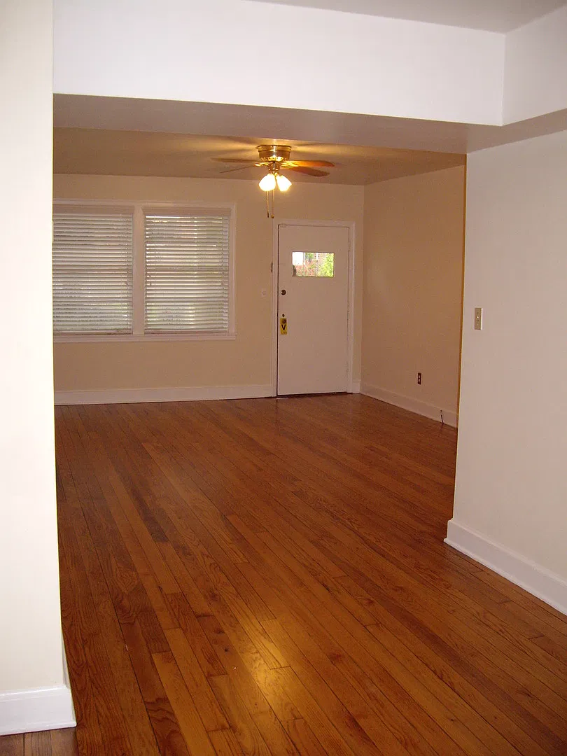 1123 SW 5th Ave — Photo 2