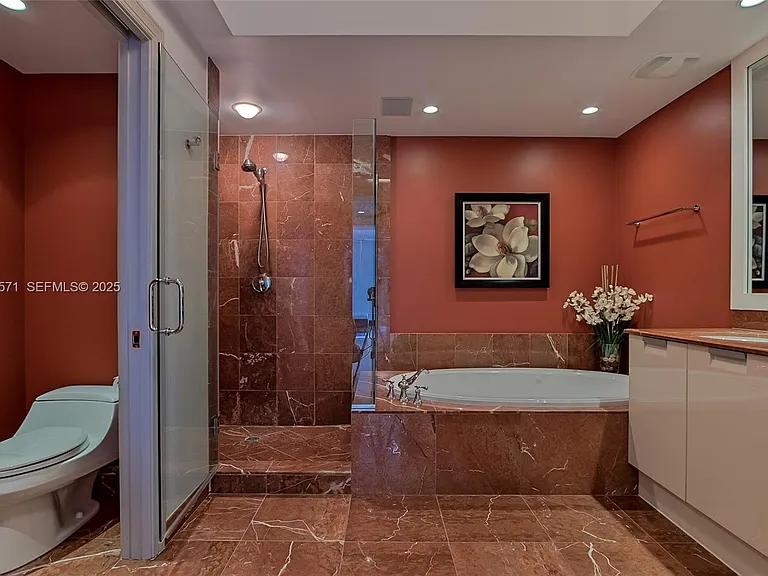 3535 S Ocean Dr #2102 — Photo 25