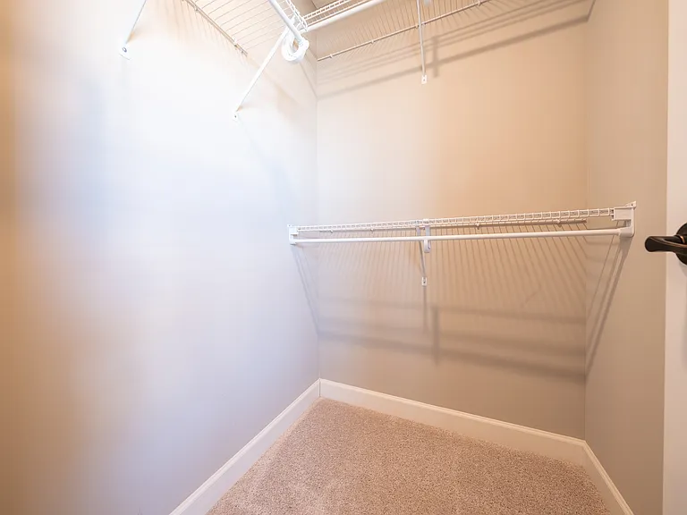 3261 Lakewood Trl — Photo 18