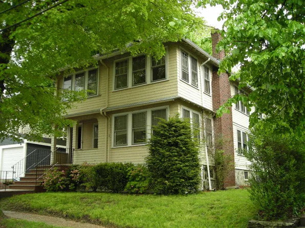 60 Landseer St #1, West Roxbury, MA 02132