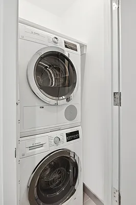 Rented by Compass | media 7