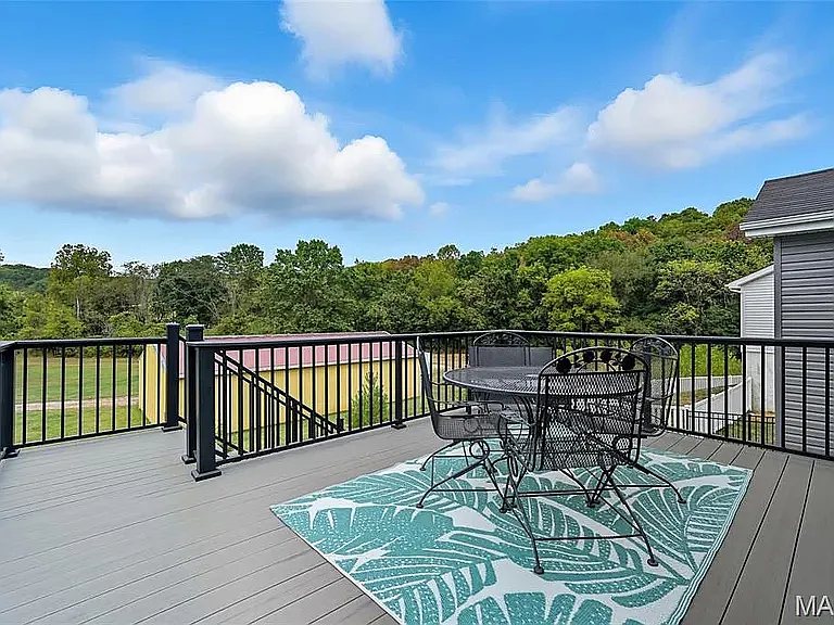 761 Creek View Dr — Photo 23