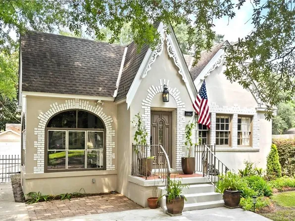 1952 Old Government St, Mobile, AL 36606