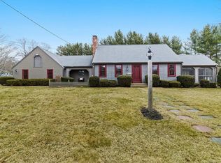 2 Craig Ln, Hingham, MA 02043