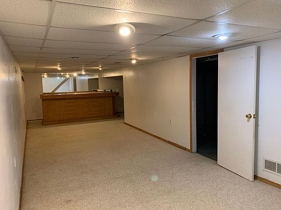5th image of 30874 Burlington St