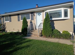(Undisclosed Address), Brookpark, OH 44142