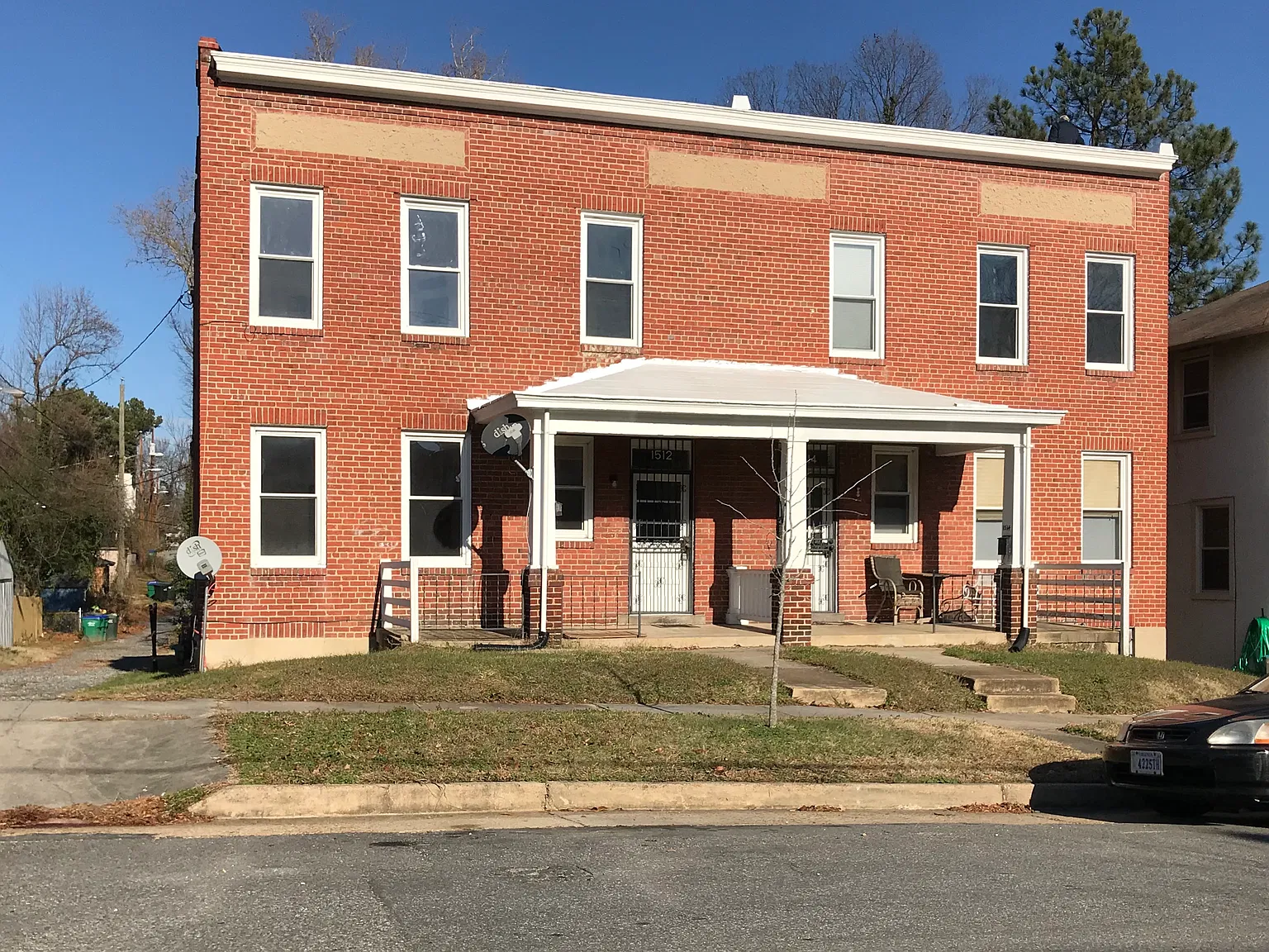2 bed, 750 sqft, $1,295 — Photo 1