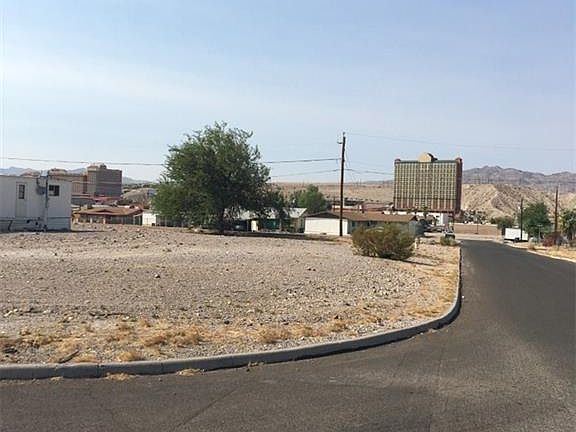 4th image of 183 Hacienda Loop