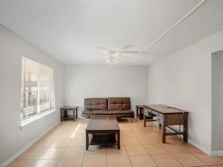 150 S Main St #101 — Photo 8