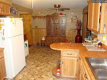 4th image of 1501 W 43rd St