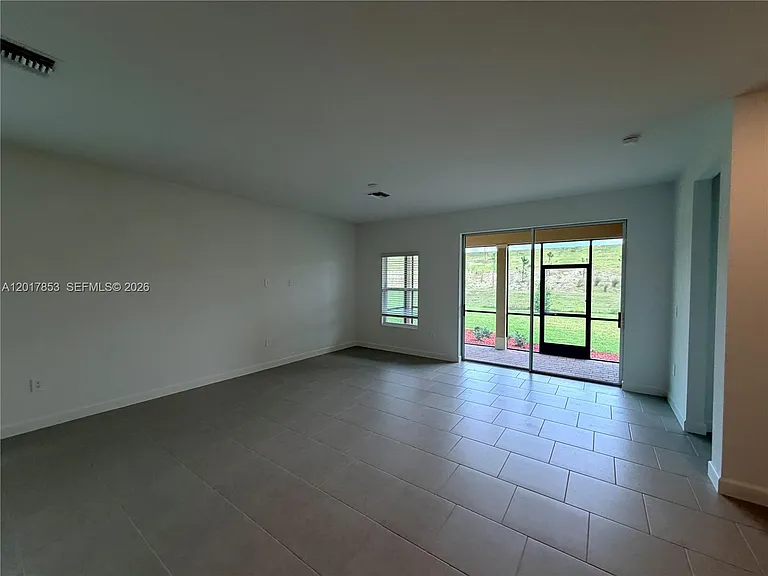 3917 Passion Vine Dr — Photo 9