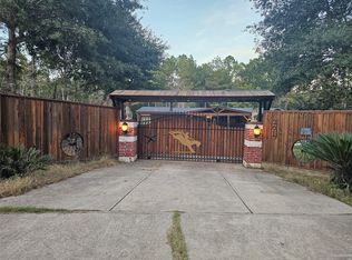 201 Brittany Ln, Cleveland, TX 77328