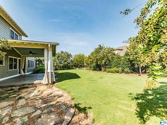 4th image of 15 Abby Glen Way