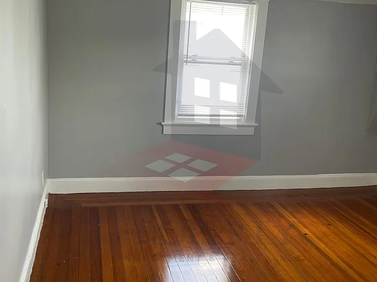 767-769 Broad St #3 — Photo 3