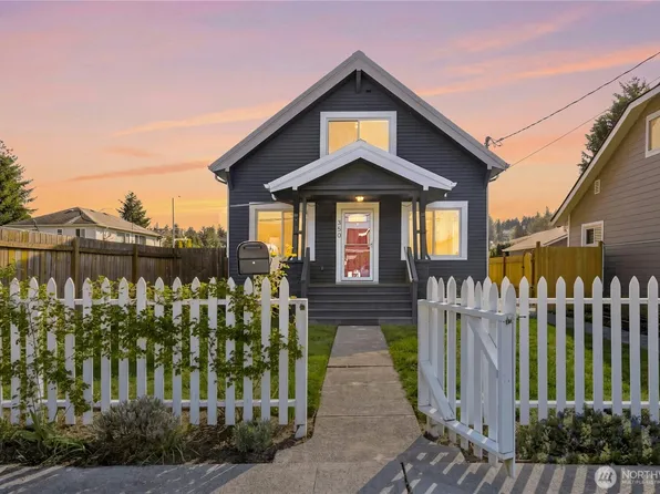 350 Meadow Avenue N, Renton, WA 98057
