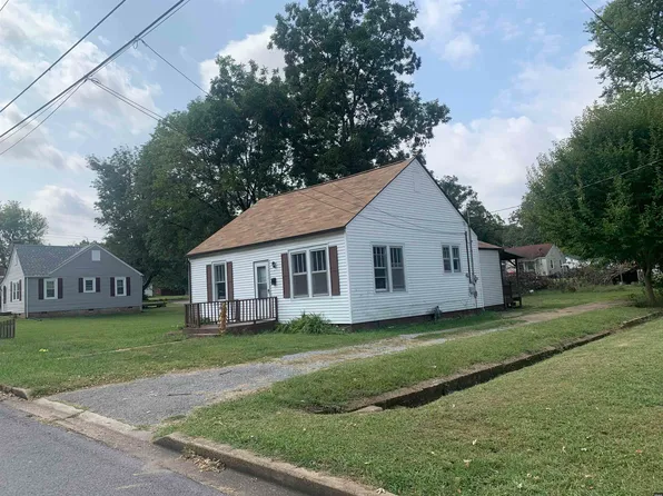 402 W Highland Dr, Fulton, KY 42041