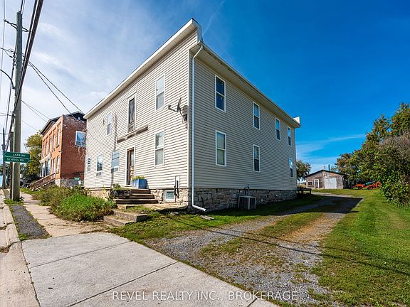 3rd image of 2939 County Road 14 Rd E