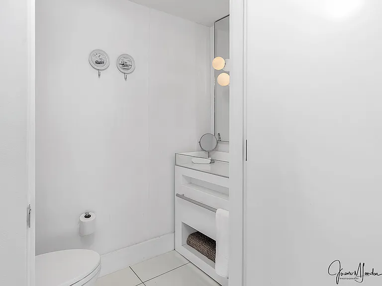 1100 West Ave #1102 — Photo 12