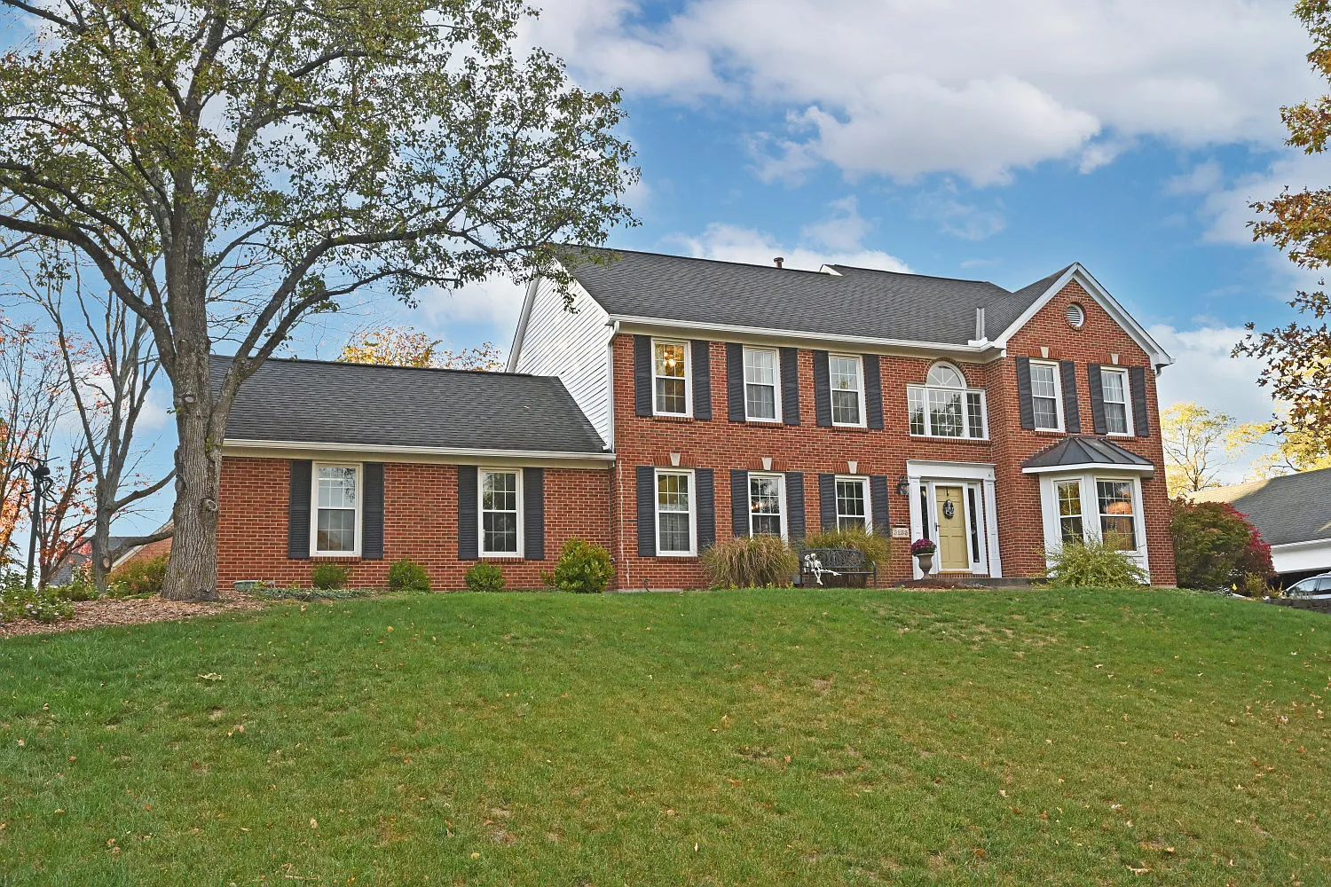 4 bed, 3.5 bath, 4059 sqft, $4,000 — Photo 1