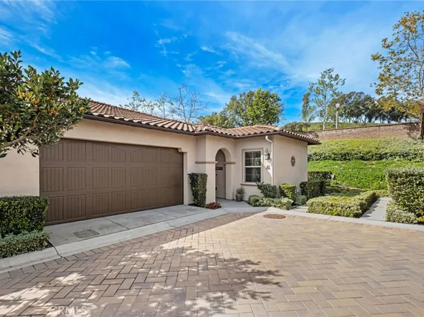 45 Galan St, Mission Viejo, CA 92694