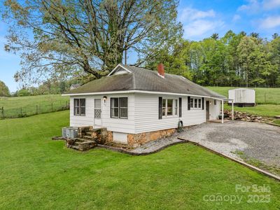 258 Roper Rd, Flat Rock, NC, 28731