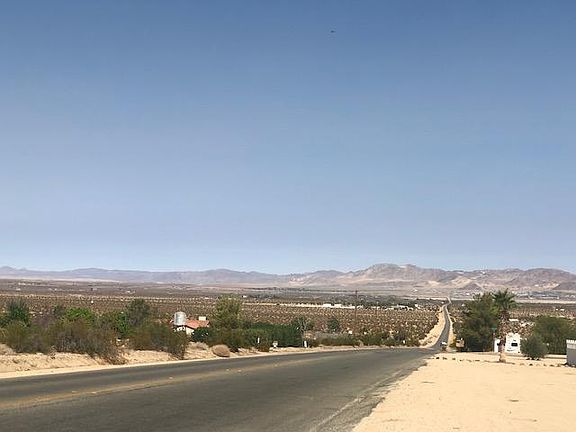 4th image of 72715 Mesa Dr