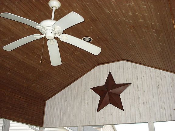screened in porch