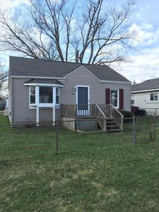 3494 Laurel Ave, Burton, MI, 48529