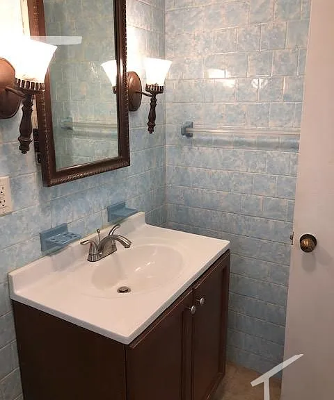 128 Glenville Ave #1 — Photo 37