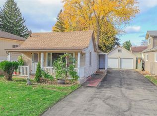 5537 Montrose Rd, Niagara Falls, ON L2H 1K9