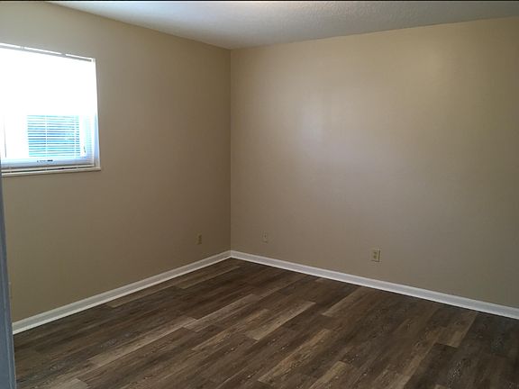 4th image of 6555 Still Meadows Ln