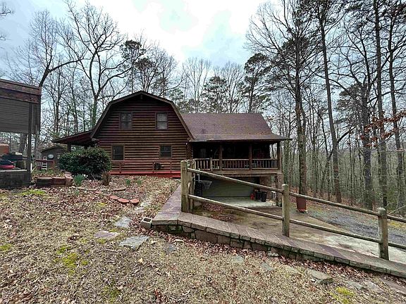 3rd image of 178 Forest Ln