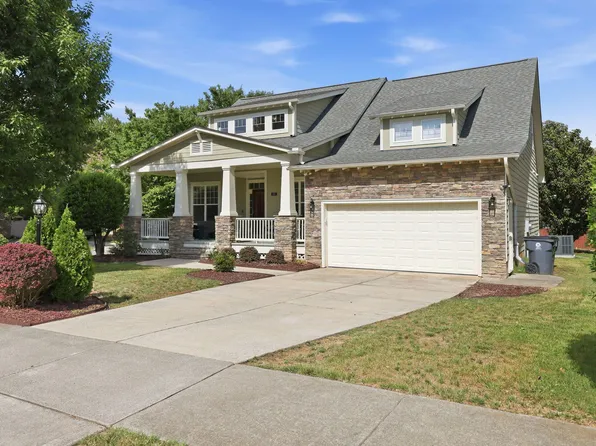 101 Bayless Ridge Ct, Morrisville, NC 27560