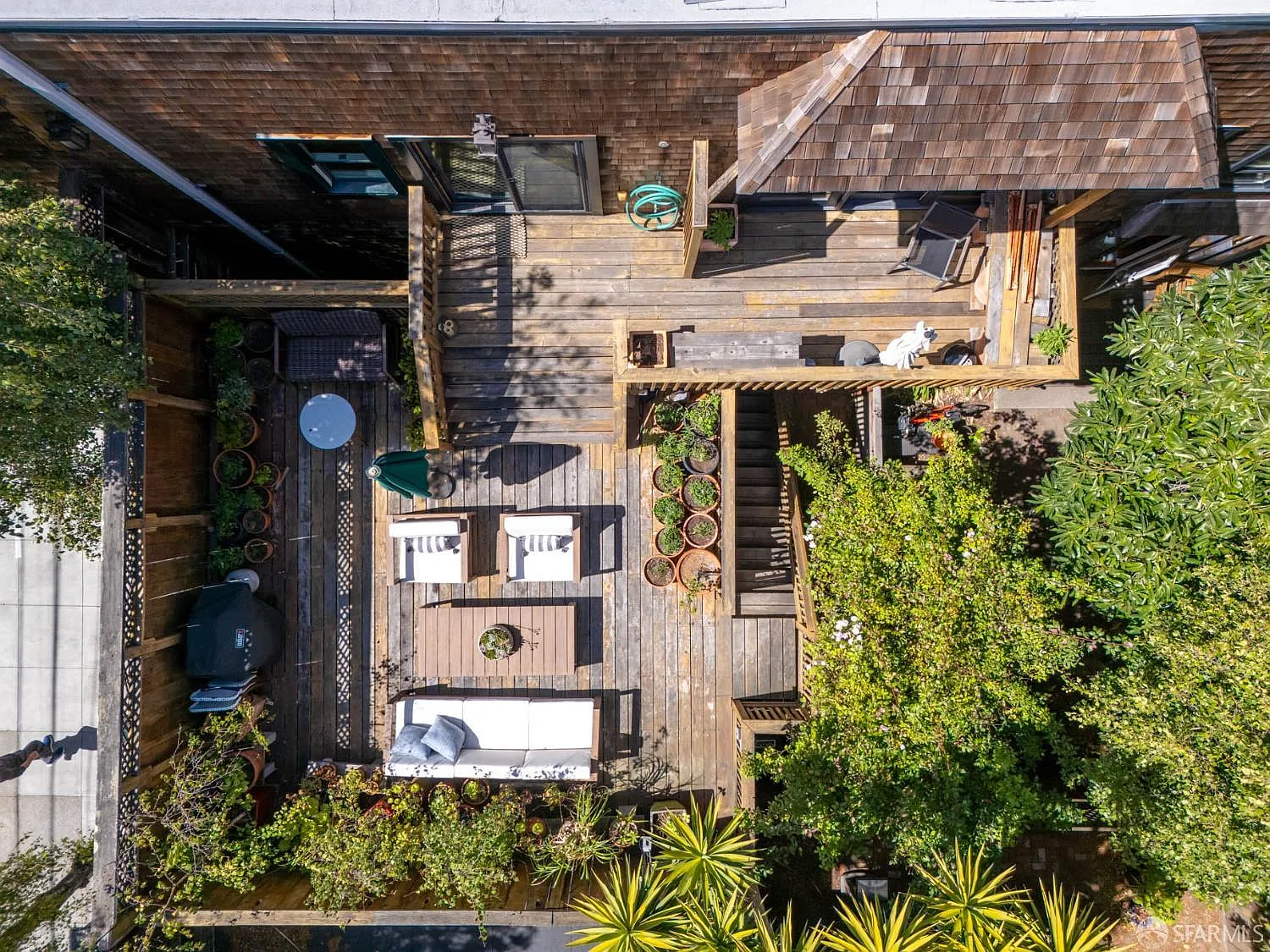 1151 Sanchez St - Photo 10