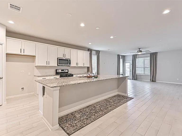 77 Indian Wells Dr — Photo 5