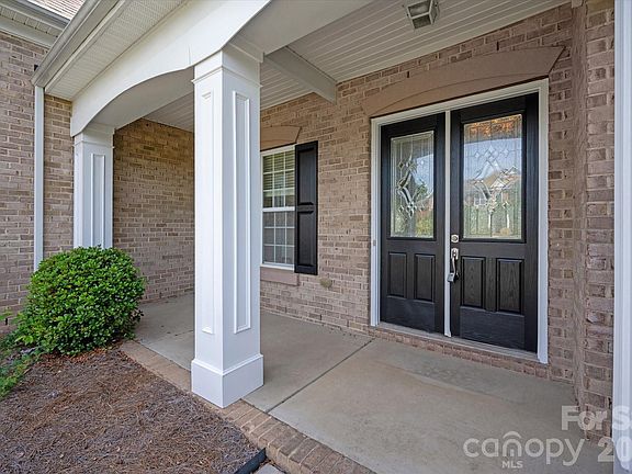 4th image of 6507 Springs Mill Rd