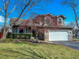 1400 Lakewood Dr, Joliet, IL 60431