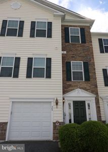 389 Larose Dr #389, Coatesville, PA, 19320