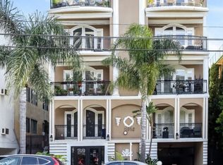 11952 Montana Ave APT 302, Los Angeles, CA 90049