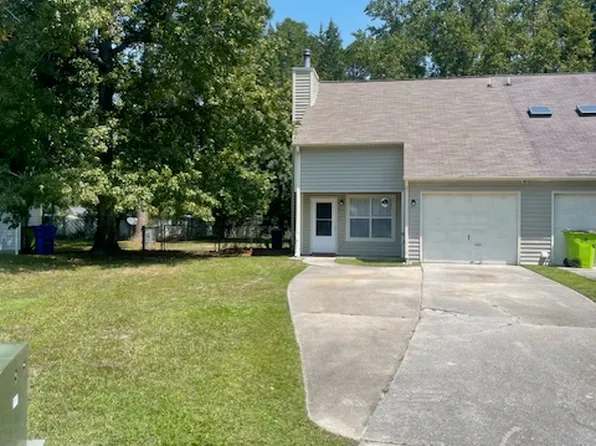 137 Village Ct #1, Havelock, NC 28532