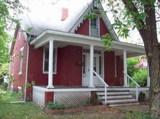 303 E Washington St, Centerville, IA 52544